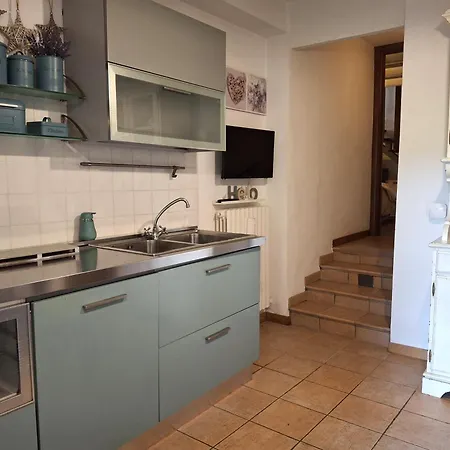 Bilocale In Strada Vestricciano Genna Con Giardino Privato Apartment *